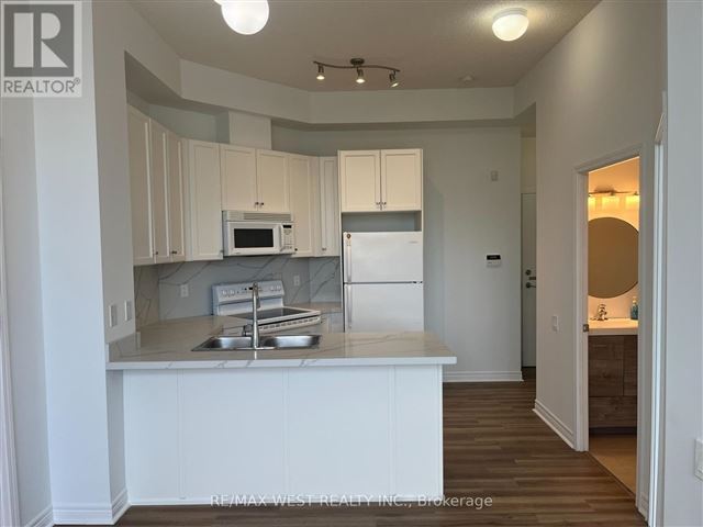 Solara Condominiums - 606 1600 Keele Street - photo 3