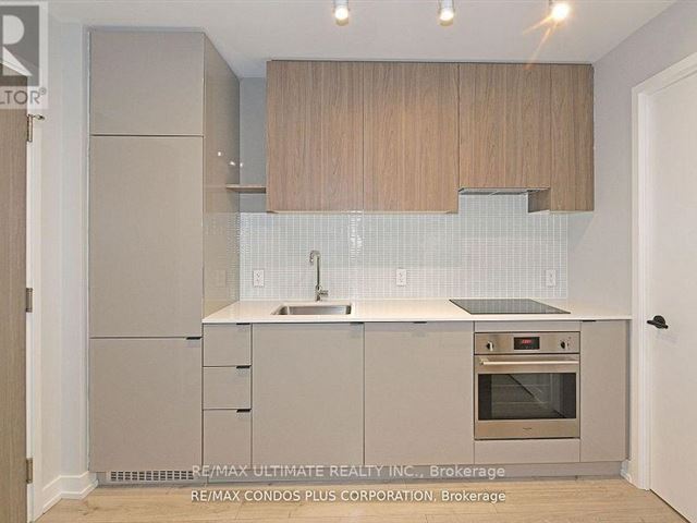 150 Redpath Condos - 233 150 Redpath Avenue - photo 2