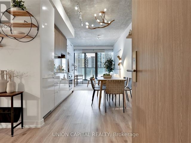 150 Redpath Condos - 203 150 Redpath Avenue - photo 2