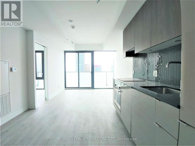 150 Redpath Condos - 3611 150 Redpath Avenue - photo 3