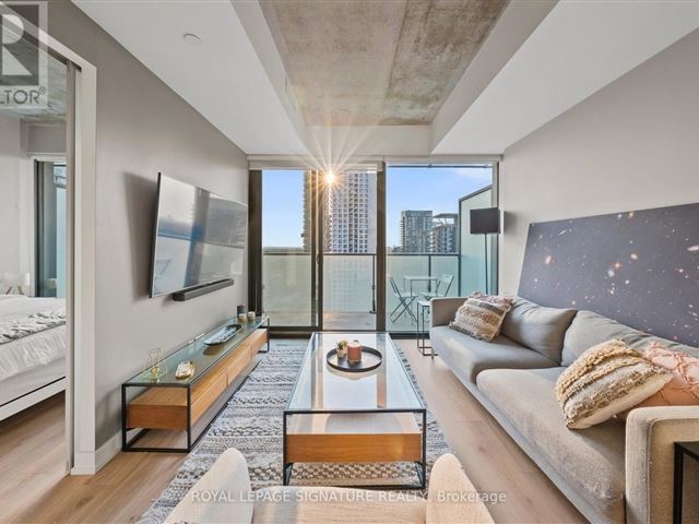 150 Redpath Condos - 2711 150 Redpath Avenue - photo 3