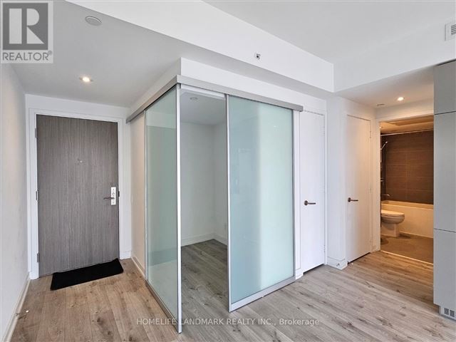 150 Redpath Condos - 1502 150 Redpath Avenue - photo 3