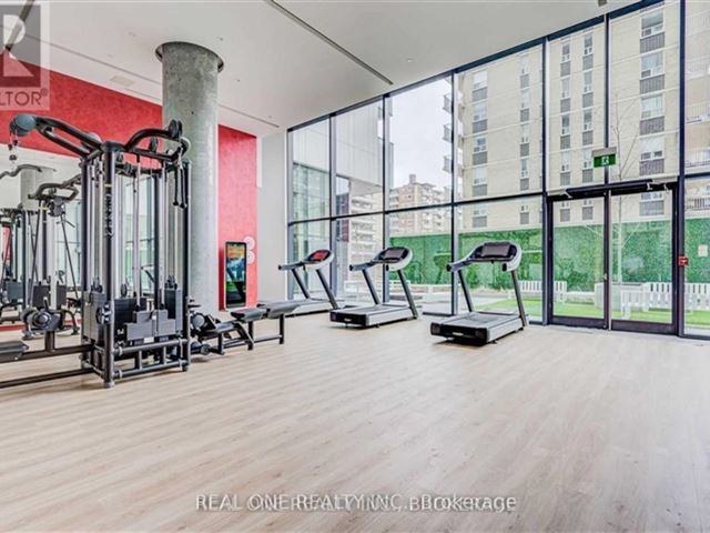 150 Redpath Condos - 1910 150 Redpath Avenue - photo 3