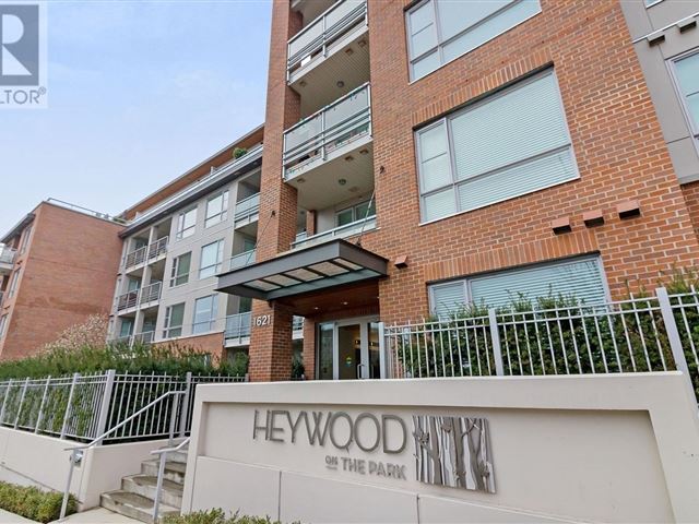 Heywood on the Park - 401 1621 Hamilton Avenue - photo 2