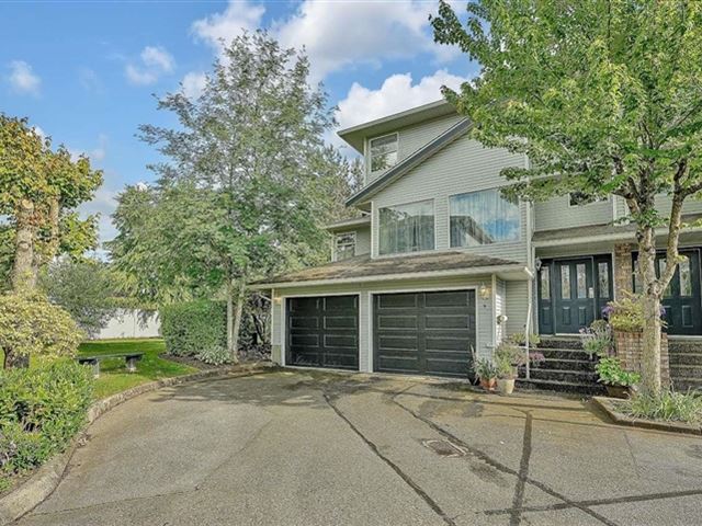 Somerset Lane - 9 16363 85 Avenue - photo 1