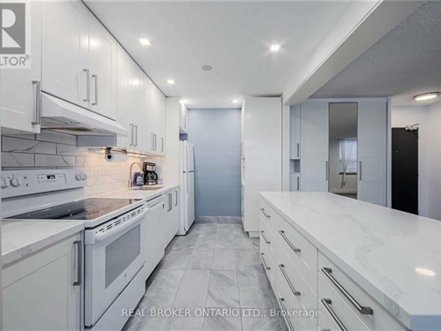 Westbend Residences - 101 1660 Bloor Street - photo 3