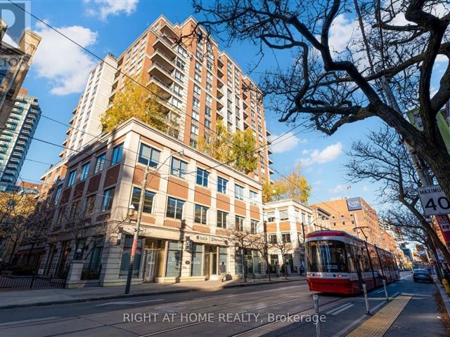 King George Square - 708 168 King Street East - photo 3