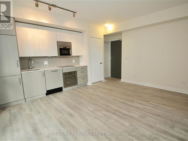 Totem Condos - 1201 17 Dundonald Street - photo 3