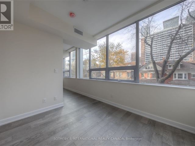 Totem Condos - 203 17 Dundonald Street - photo 1