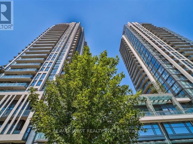 Park Towers Condominiums at IQ - 501 15 Zorra Street - photo 1