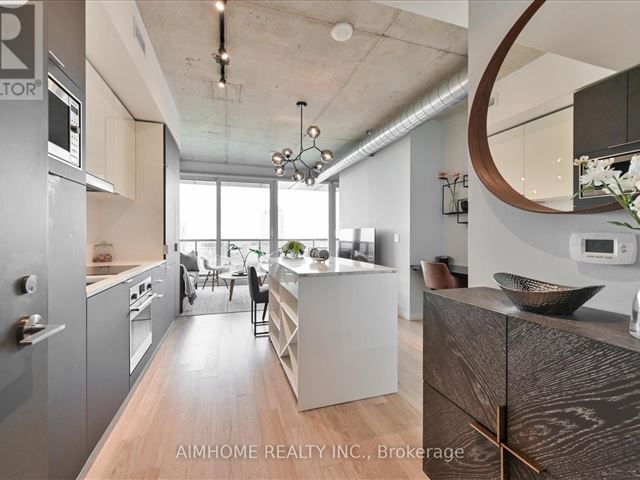 River City Phase 3 - 2209 170 Bayview Avenue - photo 2