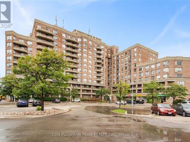 Oasis - 303 1700 Eglinton Avenue East - photo 1