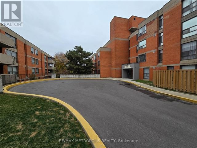 1701, 1703, 1705 Mccowan Condos - 107 1705 Mccowan Road - photo 2