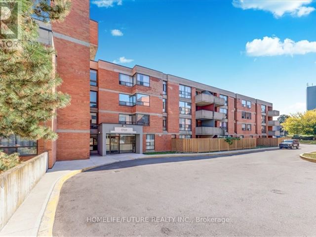 1701, 1703, 1705 Mccowan Condos - 107 1705 Mccowan Road - photo 1