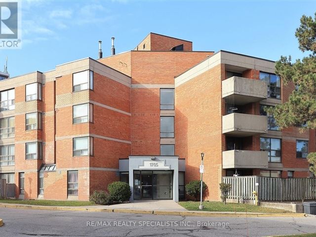 1701, 1703, 1705 Mccowan Condos - 411 1705 Mccowan Road - photo 1