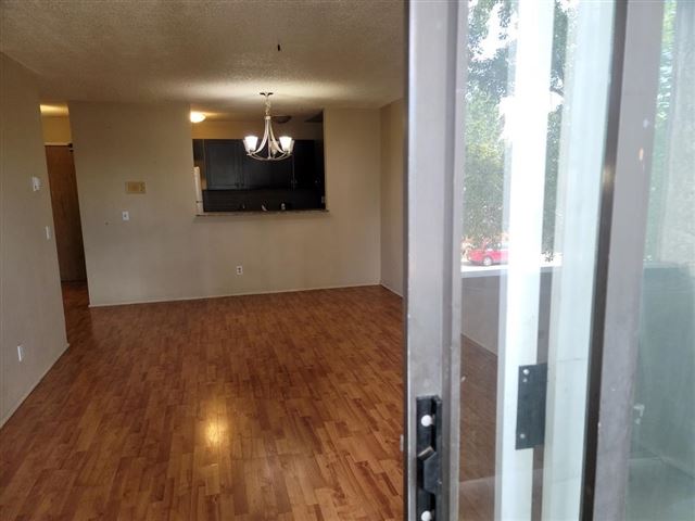 1712 38 St Se - 209 1712 38 Street Southeast - photo 2