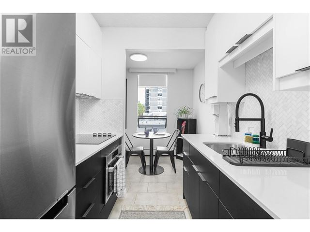 Lancaster Gate - 503 1720 Barclay Street - photo 1