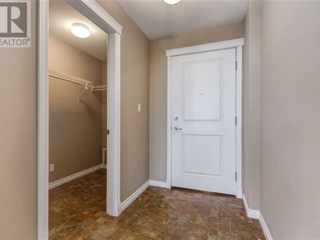 1726 14 Av Nw - 604 1726 14 Avenue Northwest - photo 3