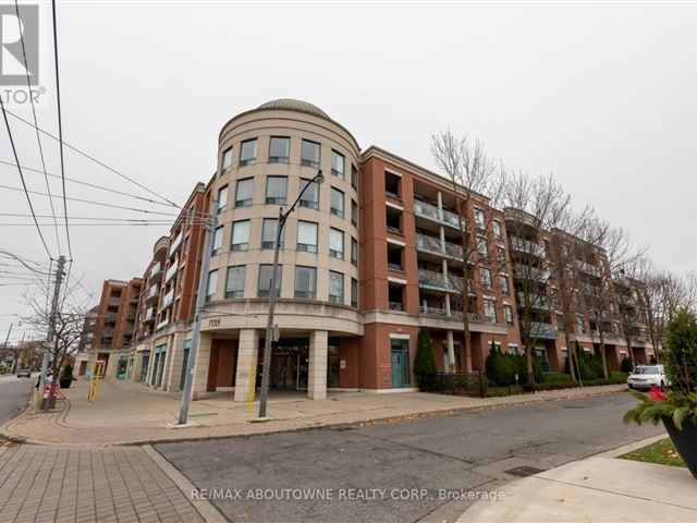 The Beach Condominiums 4 - 404 1733 Queen Street East - photo 1