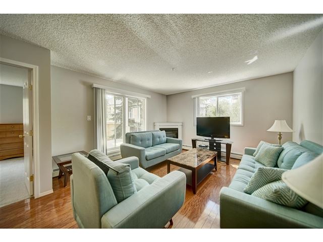 17447 98a AVE NW - 130 17447 98a Avenue Northwest - photo 1
