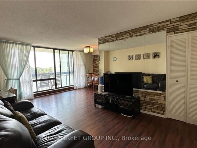 260-350 Seneca Hill Drive Condos - 1014 260 Seneca Hill Drive - photo 3