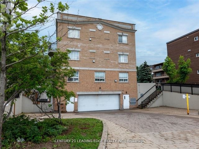 Warner Park Condominiums - 103 1785 Eglinton Avenue East - photo 3