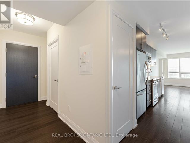 Argento - 703 18 Graydon Hall Drive - photo 3