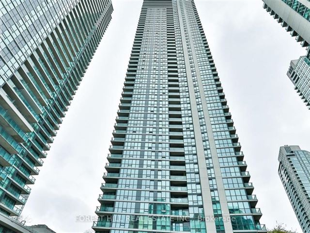 Success Tower - 2605 18 Harbour Street - photo 1