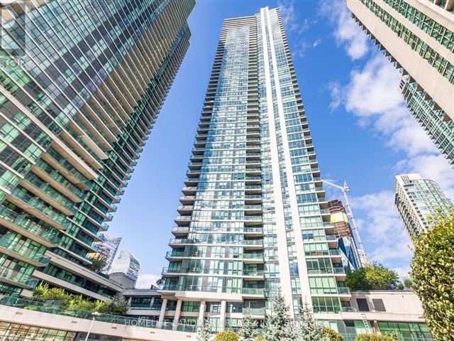 Success Tower - 1711 18 Harbour Street - photo 1