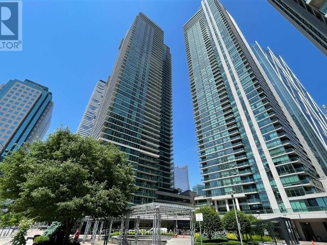 Success Tower - 1806 18 Harbour Street - photo 1