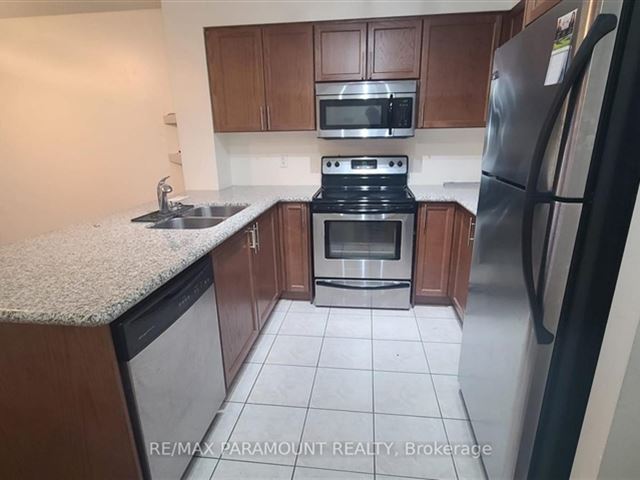 The Richmonde - 418 18 Harding Boulevard - photo 1