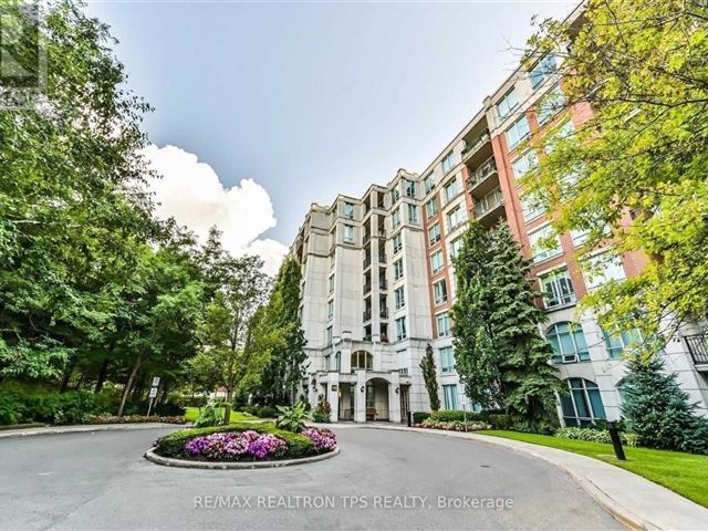 Hillside At York Mills - ph903 18 William Carson Crescent - photo 1