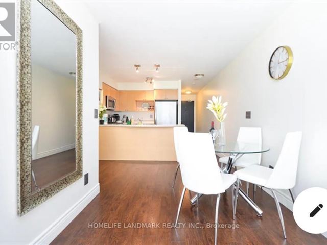 18 Yonge - 2015 18 Yonge Street - photo 1