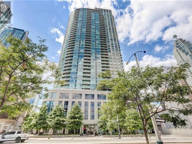 18 Yonge - 3711 18 Yonge Street - photo 1