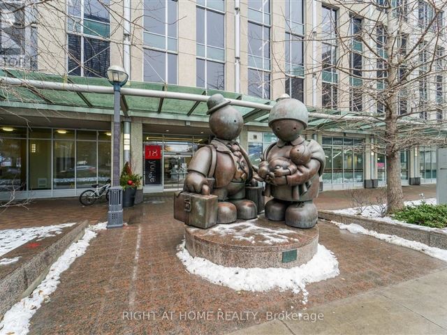 18 Yonge - 2315 18 Yonge Street - photo 2