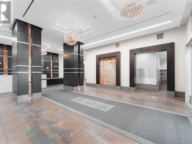 18 Yonge - 2315 18 Yonge Street - photo 3