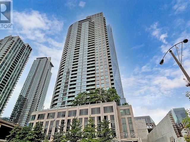 18 Yonge - 2814 18 Yonge Street - photo 1