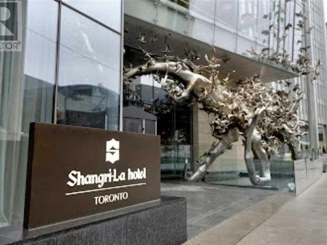 Shangri-La - 3501 180 University Avenue - photo 3