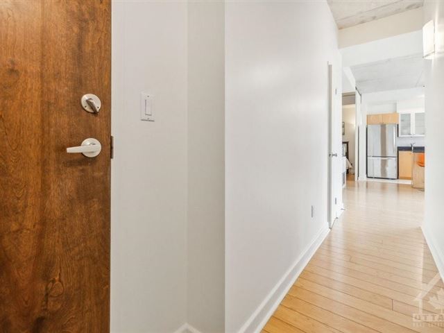 East Market Phase 1 - 306 180 York Street - photo 2