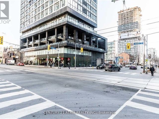 Grid Condos - 1903 181 Dundas Street East - photo 2