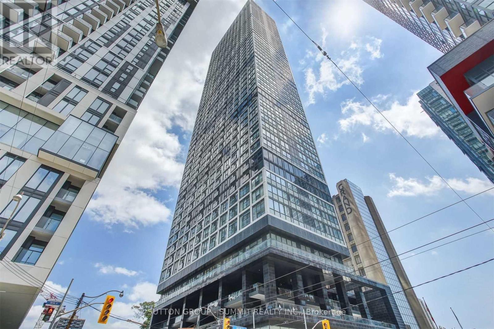 181 Dundas Street East, Unit 3702, Toronto — For rent @ $1,450 ...