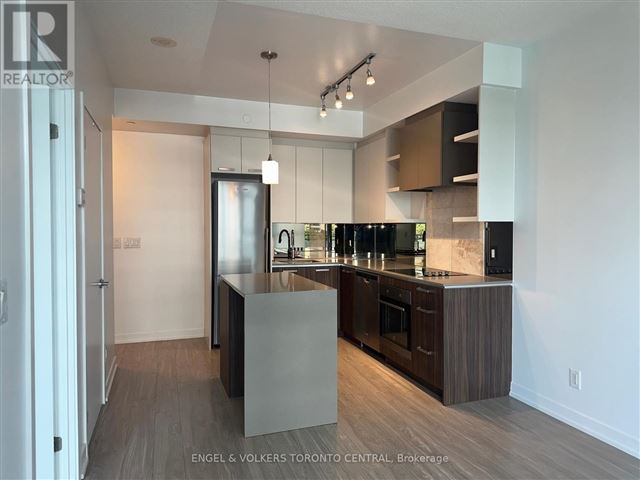 High Park Residences - 601 1830 Bloor Street West - photo 2