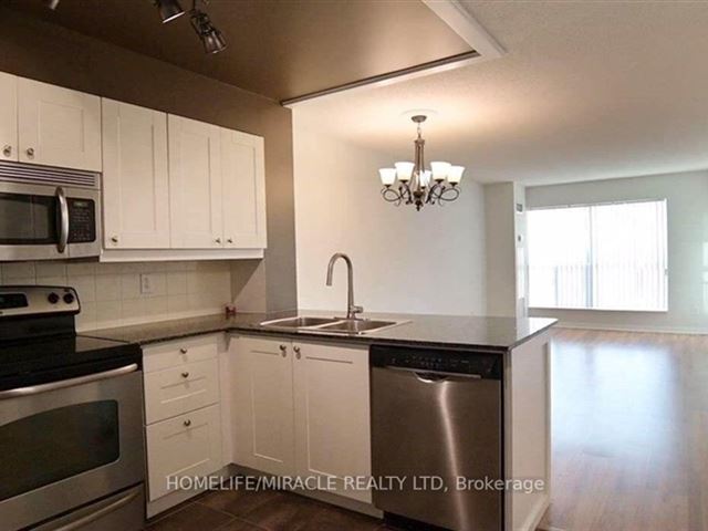 The Royal at Bayview Glen - ph9 185 Oneida Crescent - photo 3