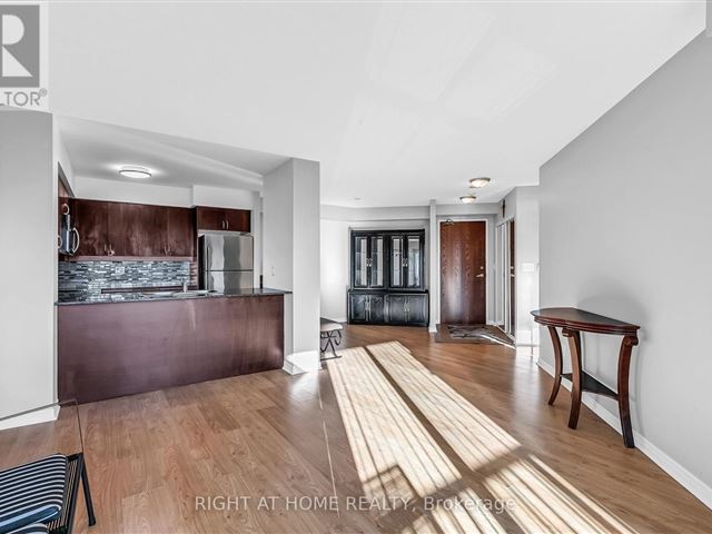 The Royal at Bayview Glen - 320 185 Oneida Crescent - photo 3