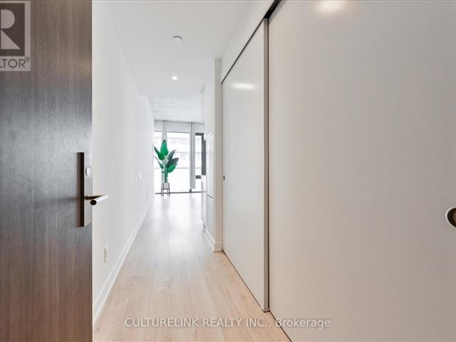 155 Redpath - 801 185 Roehampton Avenue - photo 3