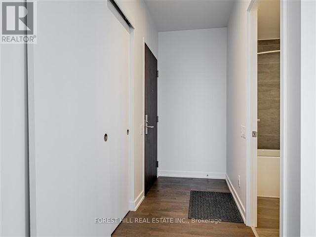 155 Redpath - 3409 185 Roehampton Avenue - photo 3