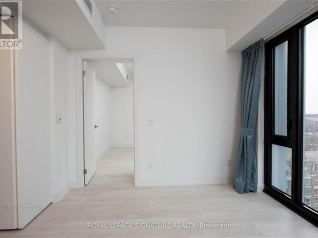 Cumberland Tower Condos - 1801 21 Avenue Road - photo 2