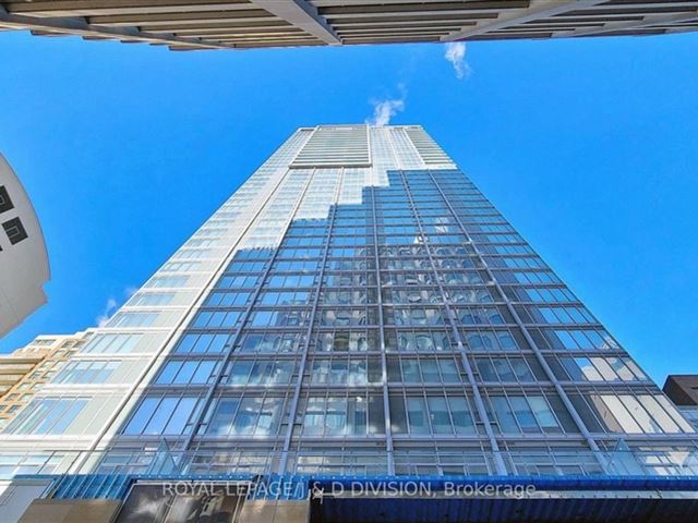 Cumberland Tower Condos - 2012 21 Avenue Road - photo 1