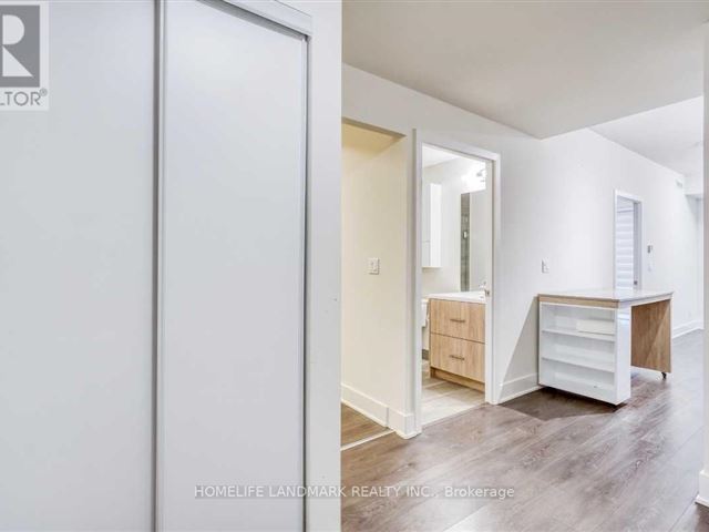 Verdé Condos - 1701 188 Fairview Mall Drive - photo 2