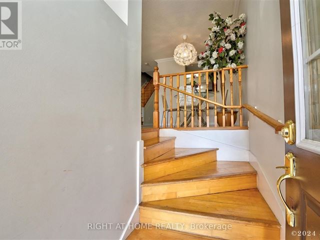 Bamburgh Plaza - 515 1881 Mcnicoll Avenue - photo 2